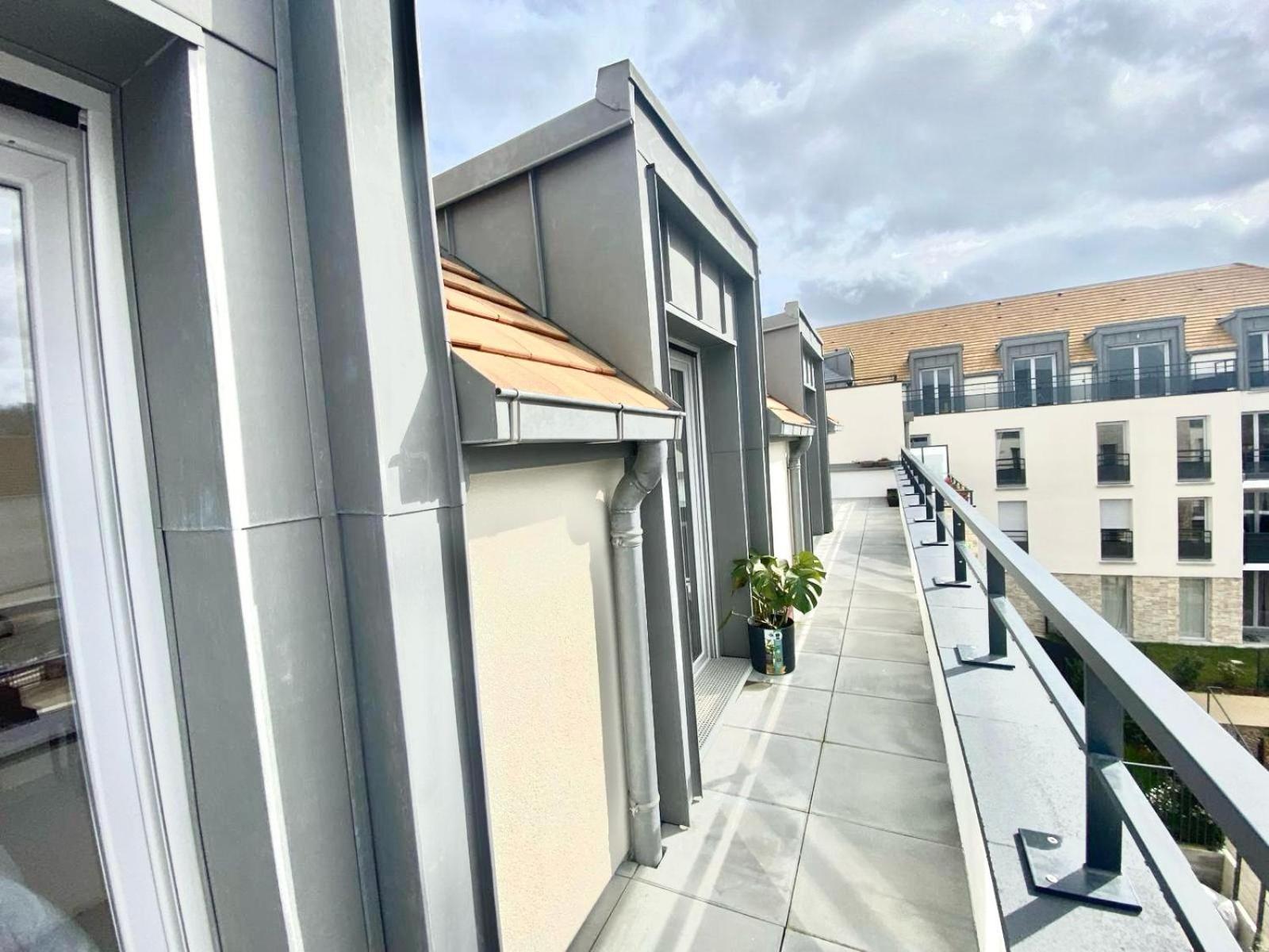 Le Petit Roof Top Villebon-sur-Yvette Exterior foto